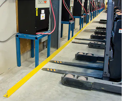 FLOOR ANGLE RAIL GUARD 120"