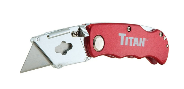 TITAN FOLDING UTILITY KNIFE RED